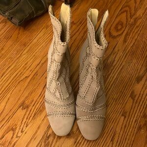 Alexandre Birman suede ankle boots with lace details